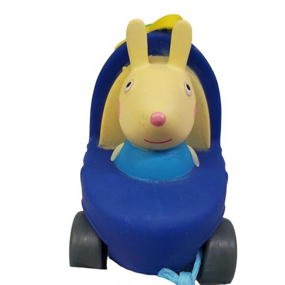 Peppa Pig Peppa’s Adventures Rebecca Rabbit in Helicopter - Picture 4 of 8